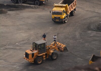 Тонар самосвальный для перевозки сыпучих материалов